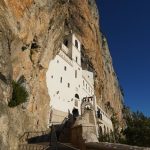 „Човек рече Свети Василиј…“: Неверојатната исповед на калуѓерка за чудото на Острог (ВИДЕО)