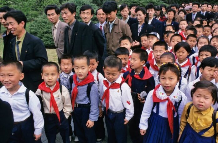 99345_severna-koreja_ff