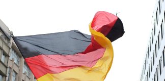Компаниите во Германија сѐ повеќе отпуштаат работници