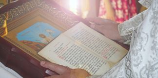 Најмоќната молитва за родителите што Бог може да ја чуе! Овие зборови се толку силни!