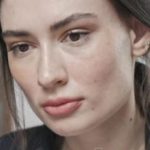 „Мене и детето ме остави дома и отиде на свадба на другарка: Кога ги видов сликите подоцна, ми се слоши од шокот“