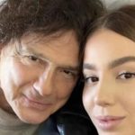 Воспитувачките методи на Здравко Чолиќ изненадуваат многумина: „Ја казнувам ќерка ми Уна што постојано се слика, никогаш не сум бил таков“