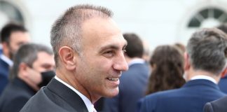 Кои се омилените ќебапчилници на Груби со кои склучил тендери за над 20.000 евра?