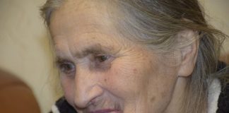 Кога умре Зора, се случи нешто многу чудно, речиси мистериозно: Нејзината ќерка е моќна личност со силни врски, платила на сите да молчат откако ја дознала вистината