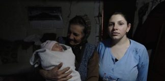 Семејството на Ерика и Здравко беше изненадено и длабоко трогнато – добија храна, облека, средства за хигиена и неопходни работи за бебето