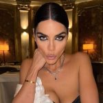 Дијана живее во стан од 400.000 евра: Се омажила за моќен маж кој ѝ се покорува, а ја изгубила работата како манекенка поради лоша естетска операција!