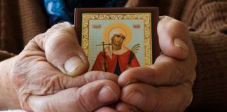 За мир и спокој во вашето семејство, прочитајте ја оваа молитва