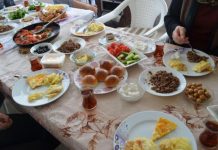 Ако секоја вечер ги јадете овие три намирници, го уништувате желудникот: Најголемата заблуда во која сите веруваме